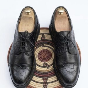 Croc-Effect Leather Oxford Shoe