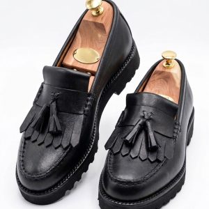 Kiltie Tassel Lug Sole Loafer