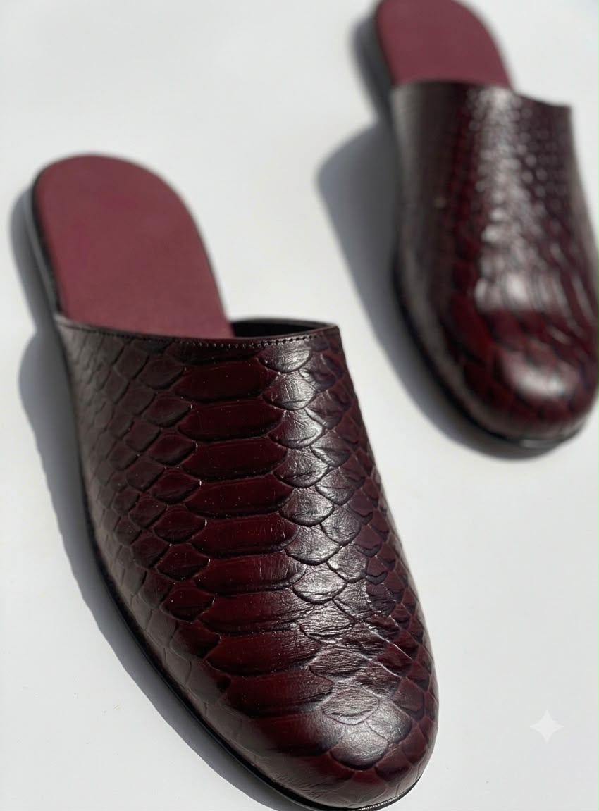 Snakeskin Textured Mule